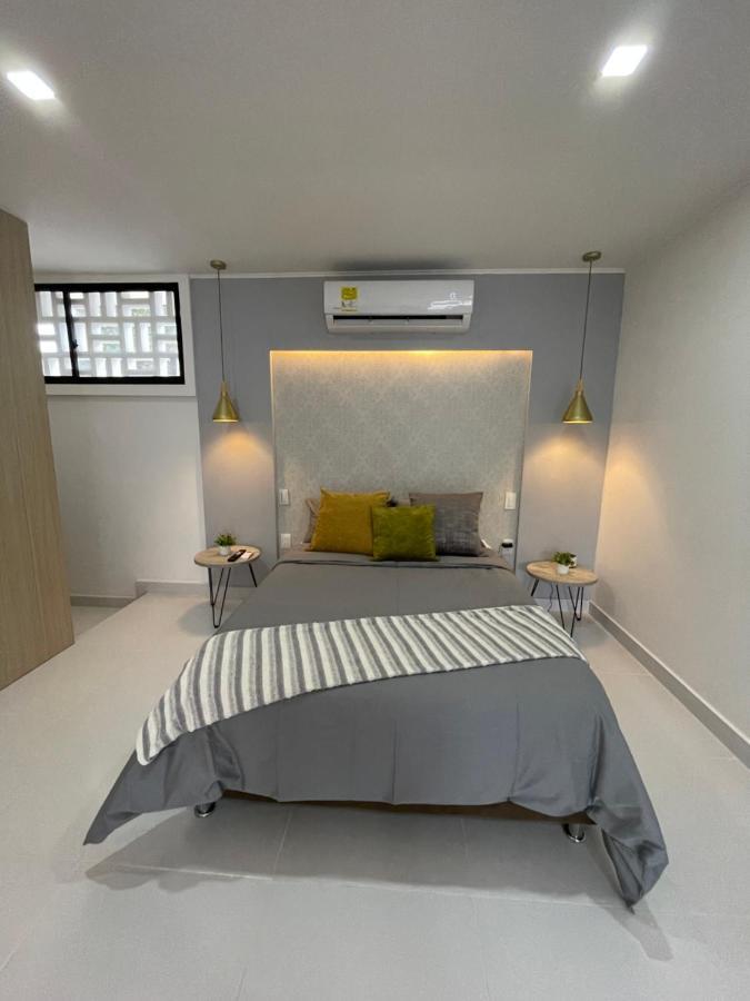 Apartasuites Mardini Cartagena Bagian luar foto