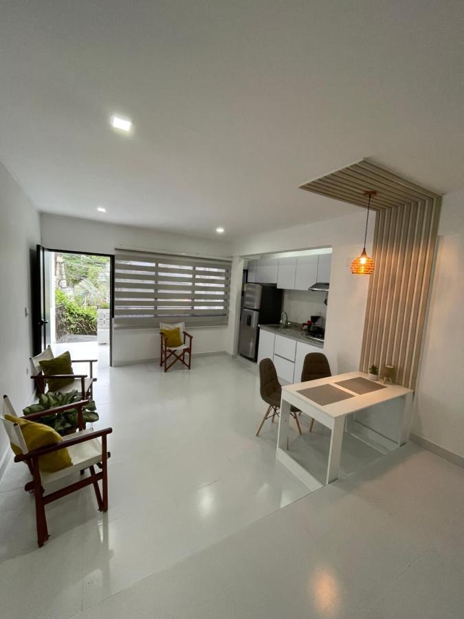 Apartasuites Mardini Cartagena Bagian luar foto